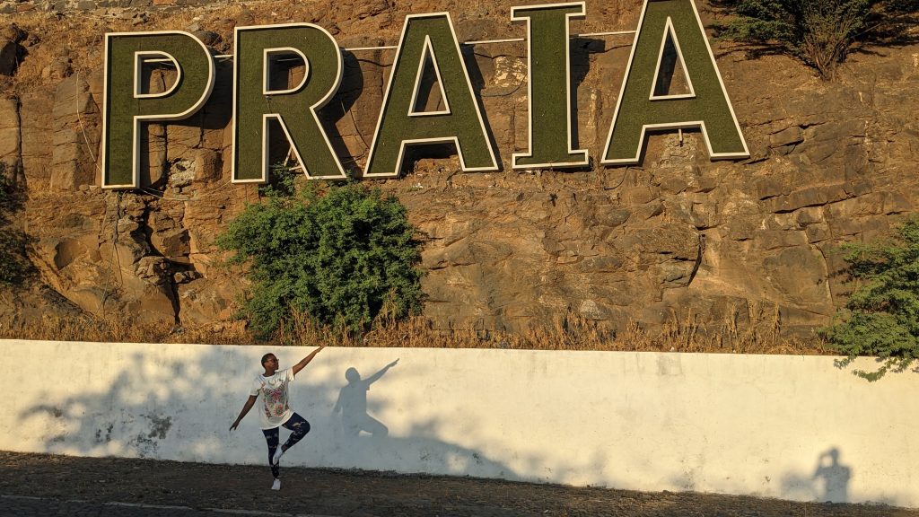 grand écriteau Praia